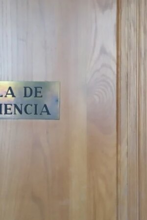 Absuelto de revelación de secretos un guardia civil de Tráfico que consultó si un hombre «era un peligroso yihadista»