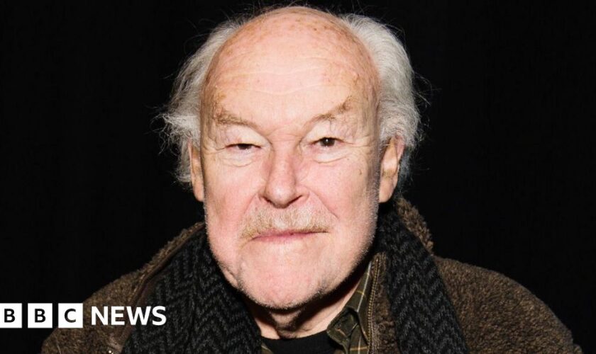 Actor Timothy West dies aged 90