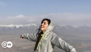 Afghanistans Sportidol Nazima Khairzad: "Ich hoffe, dass die Frauen stark bleiben"