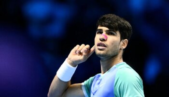 Alcaraz y su mayor prueba de madurez: vence al resfriado para seguir con vida en las ATP Finals