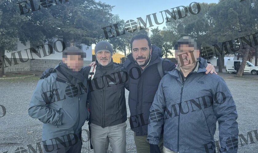 Aldama llevó de cacería a la élite de la CIA y el FBI en España con el guardia civil que le condecoró