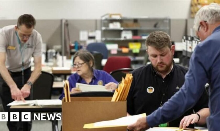 All eyes on early vote results in key swing state of Georgia