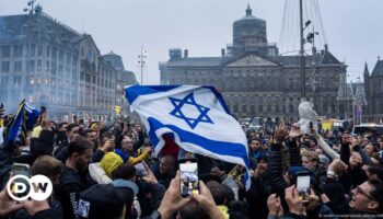 Amsterdam mayor: Rioters sought out, attacked Israeli fans