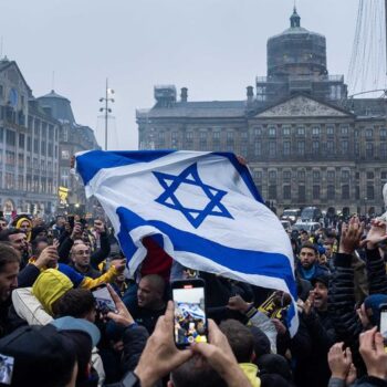 Amsterdam mayor: Rioters sought out, attacked Israeli fans