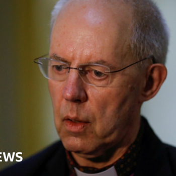 Archbishop of Canterbury to remain in post until new year