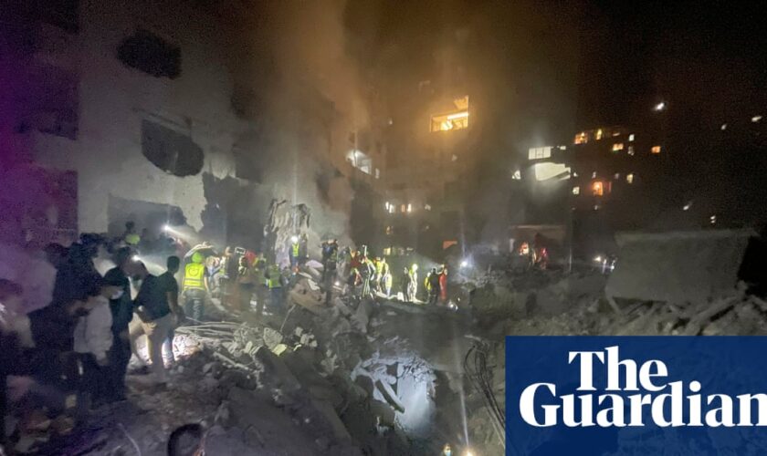 At least 11 killed and 63 wounded by Israeli bombing of Beirut homes