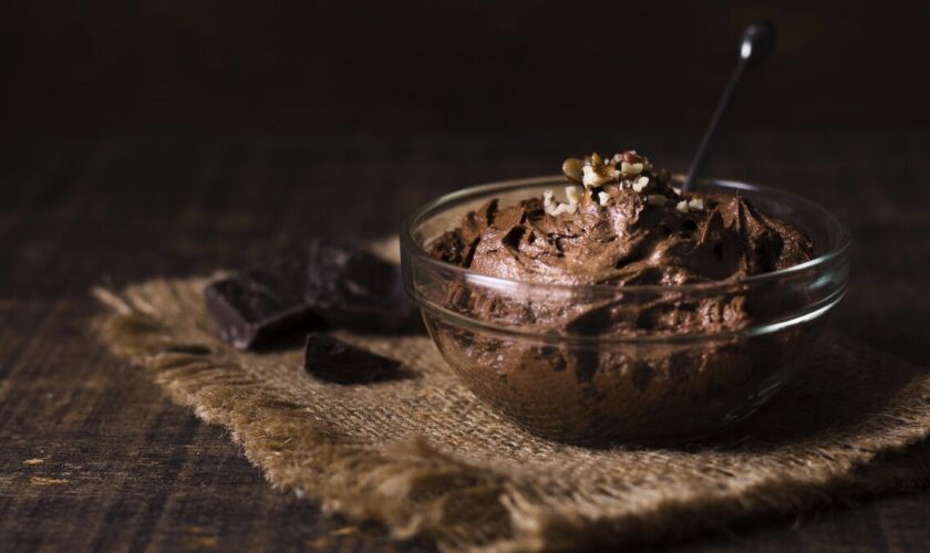 Attention, des mousses au chocolat vendues partout en France peuvent contenir des bouts de verre