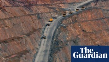 Australian gold miner to pay Mali $160m to free detained CEO and executives