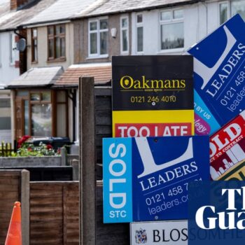 Average asking price for UK home drops by £5,000 in November