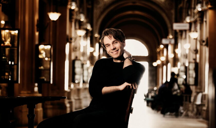 Benjamin Bernheim à l’Opéra Garnier : le « ténor des JO » revient à Paris