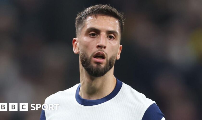 Tottenham midfielder Rodrigo Bentancur