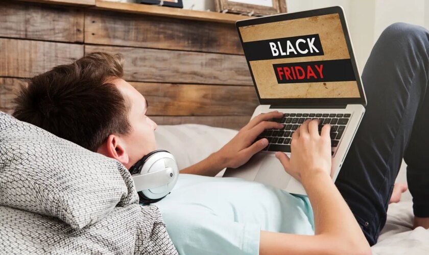 Black Friday 2024 en Amazon: las mejores ofertas en tecnología, en directo: los Apple AirPods Pro 2 más baratos que nunca, la PS5 con descuento, un pen drive Kingston que arrasa en ventas...