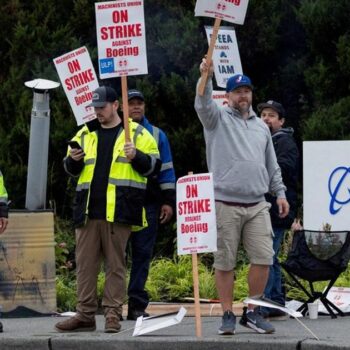 Boeing améliore encore son offre salariale pour en finir avec la grève