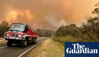 Bushfires force evacuations in Victoria’s west as wild weather menaces Australia’s south-east