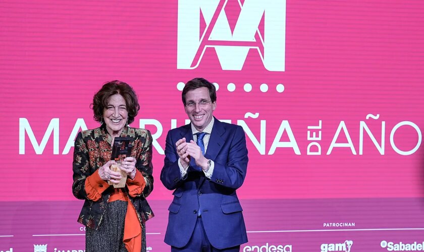 Carmen Iglesias, directora de la Real Academia de la Historia, recibe el IV Premio Madrileño del Año: "Madrid es patria de todos"