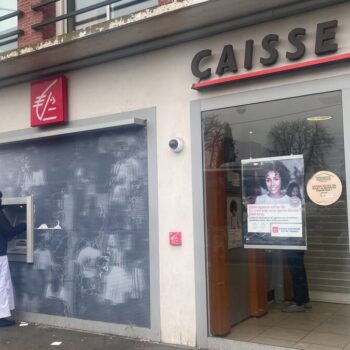 « Ce serait une catastrophe » : après une agression, la Caisse d’épargne va-t-elle quitter Grigny ?