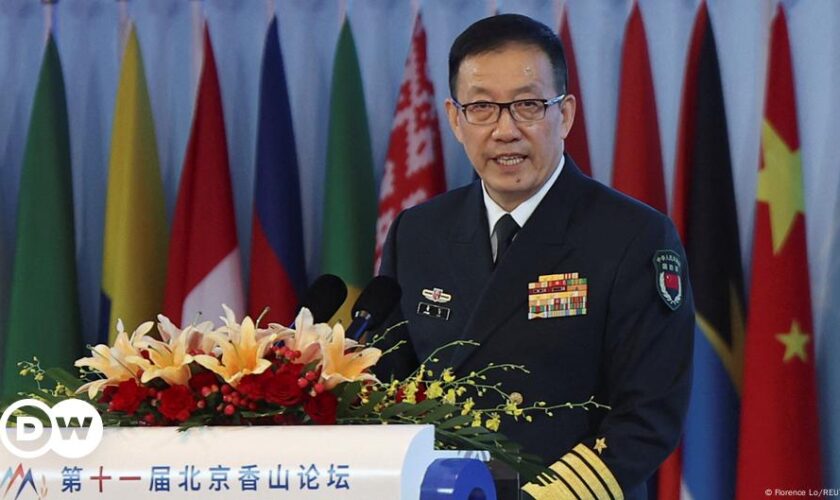 China investigates defense minister for corruption — report