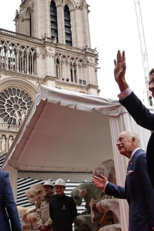 Cinq ans après l’incendie, Macron veut réussir son rendez-vous avec Notre-Dame