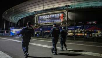 DIRECT. France - Israël :  une sécurité renforcée aux abords du Stade de France