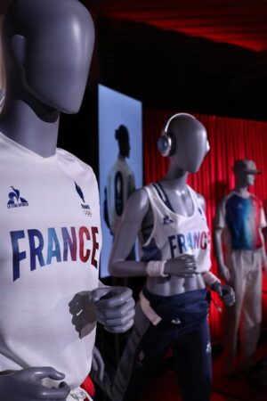 D’équipementier des JO au placement en redressement judiciaire : comment Le Coq Sportif en est arrivé là ?