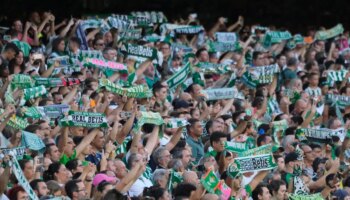 El Betis envía a sus socios una encuesta para «hacerles partícipes de la transformación del estadio Benito Villamarín»