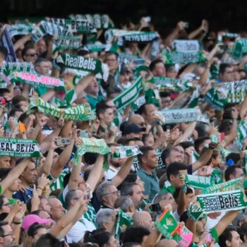 El Betis envía a sus socios una encuesta para «hacerles partícipes de la transformación del estadio Benito Villamarín»