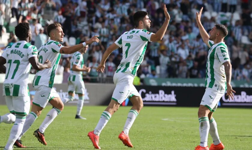 El Córdoba CF se queda a las puertas de una remontada épica en El Arcángel (2-2)