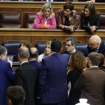 El Gobierno construye desde la Mesa del Congreso el blindaje de Sánchez: acelera las cesiones a sus socios mientras congela las iniciativas del Senado