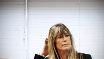 El juez Peinado llama a declarar a la asesora de La Moncloa que pidió fondos para la cátedra de Begoña Gómez en la Complutense