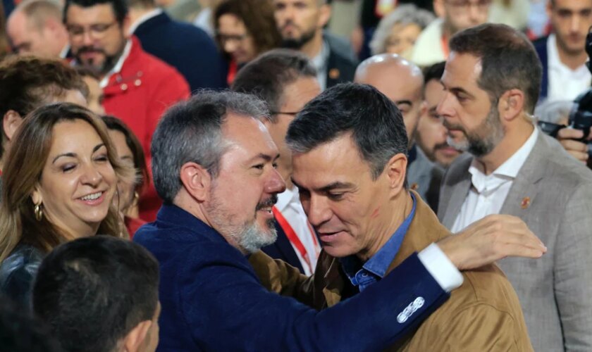 Espadas llama a un «viaje hacia el centro del PSOE» para frenar a la «derecha de moderada de Juanma Moreno»