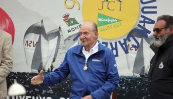 Ex magistrados del Supremo y ex fiscales se querellan contra el Rey Juan Carlos por cinco delitos contra Hacienda