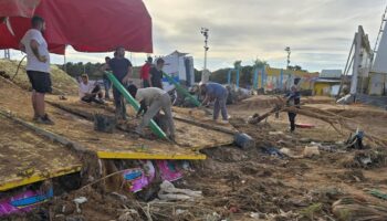 Feriantes de Lucena, atrapados en Paiporta, la zona cero de la DANA: «Decir que esto es una pesadilla es poco»