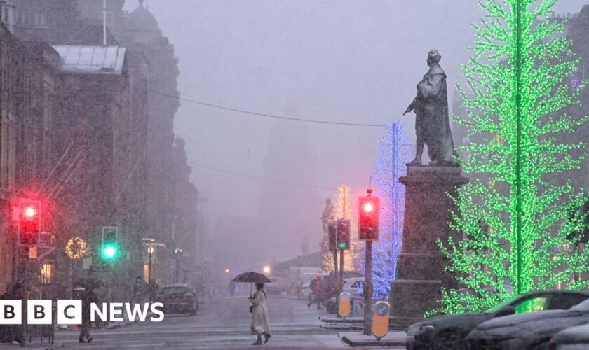 Flood fears as Storm Bert heads into second day