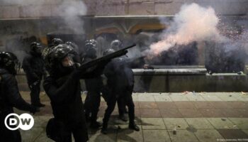 Georgia: Police arrest scores amid ongoing pro-EU protests