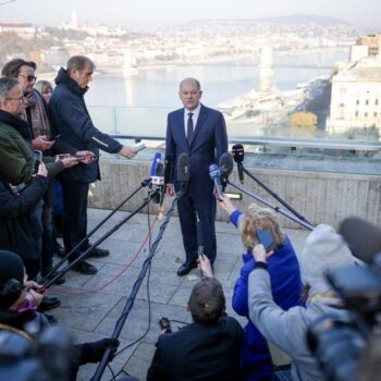 Germany: Scholz joins EU leaders after coalition collapse