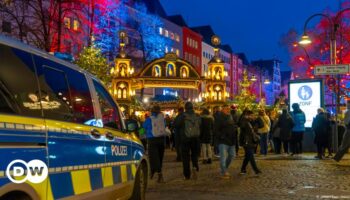 Germany to enforce strict knife ban at Christmas markets