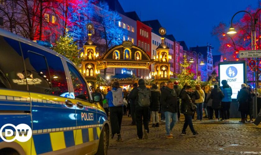 Germany to enforce strict knife ban at Christmas markets