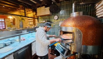 « Ici, c’est spécial » : dans l’Essonne, dites « pizza » et les clients répondront « Rugantino »