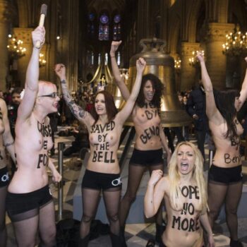 «Je veux m’excuser auprès des catholiques» : l’ex-Femen Marguerite Stern regrette son ancien militantisme contre la religion