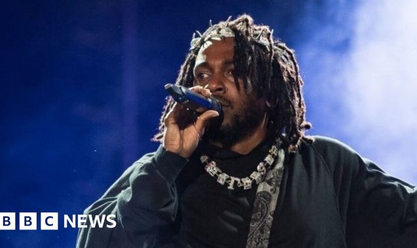 Kendrick Lamar drops surprise new album GNX