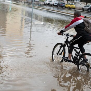 La DANA irá debilitándose el fin de semana pero complicará el tiempo durante todo el puente