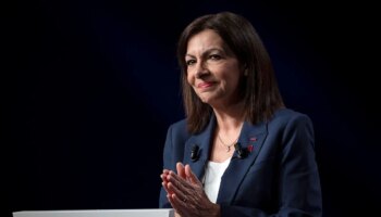 La alcaldesa de París, Anne Hidalgo, anuncia que no optará a la reelección en 2026