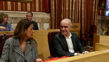 La presión de la plantilla obliga al PSOE a aprobar el plan de viabilidad del PP para salvar Contursa