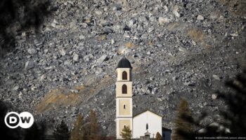 Landslide warning: Swiss village prepares to evacuate