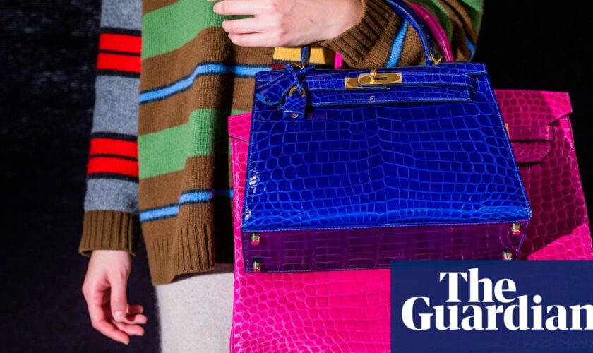 London fashion week first of ‘big four’ to ban exotic animal skins