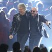 Los grandes momentos de los Latin Grammy 2024: el remix de Bon Jovi y Pitbull, el emotivo recuerdo a los grandes mexicanos y un reencuentro tras 29 años de enfado