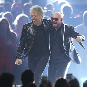 Los grandes momentos de los Latin Grammy 2024: el remix de Bon Jovi y Pitbull, el emotivo recuerdo a los grandes mexicanos y un reencuentro tras 29 años de enfado