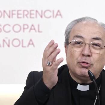 Los obispos defienden que la Iglesia "ha hecho un camino que otros no han iniciado" para reparar a las víctimas de abusos