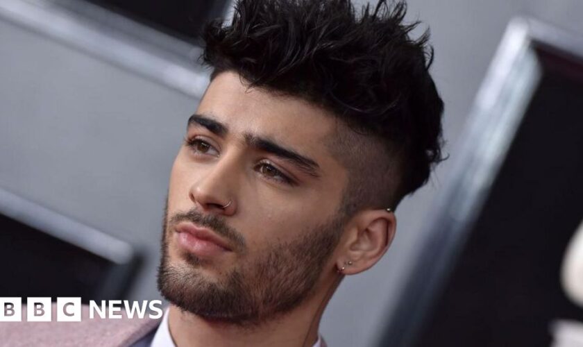 'Love you bro' - Zayn Malik's tribute to Payne at gig