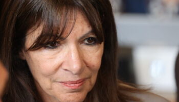 Mairie de Paris : Anne Hidalgo annonce qu’elle ne sera pas candidate en 2026